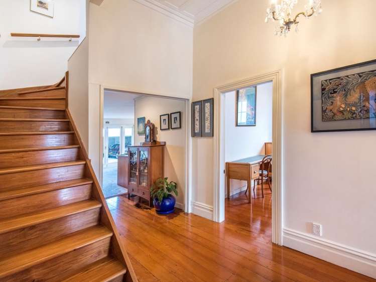 8 Burgess Road Devonport_16