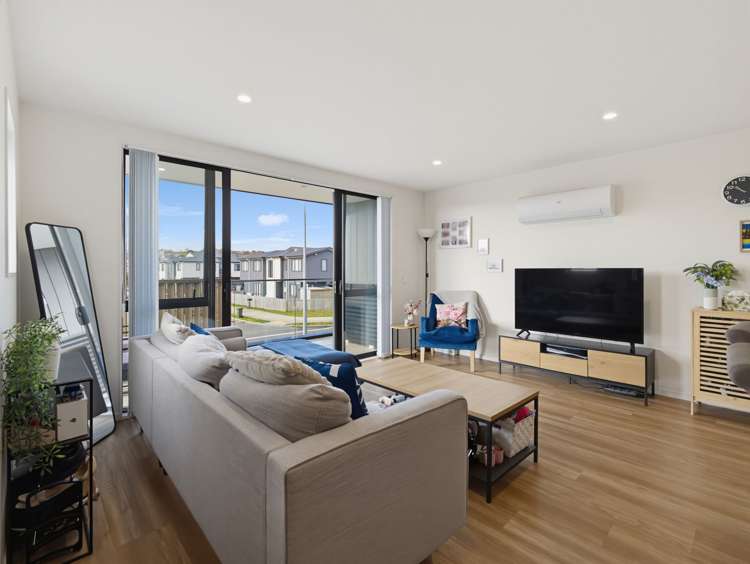 104/5 Dishys road Flat Bush_7