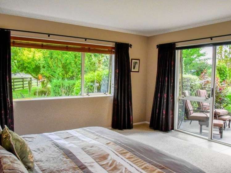 95 Amelia Place Leamington_16