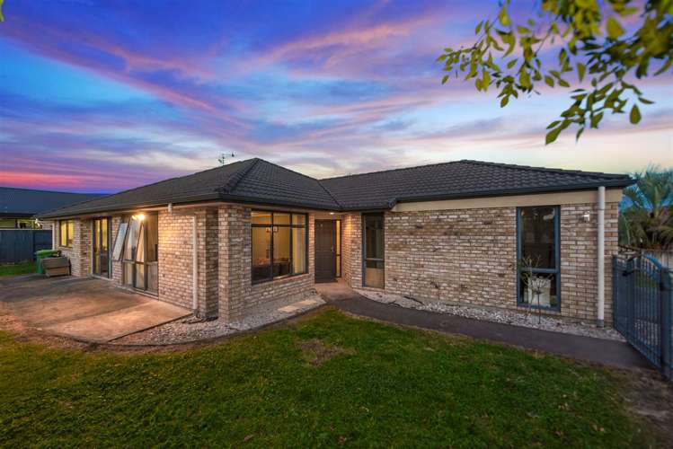 1 Arlington Court Rototuna North_24