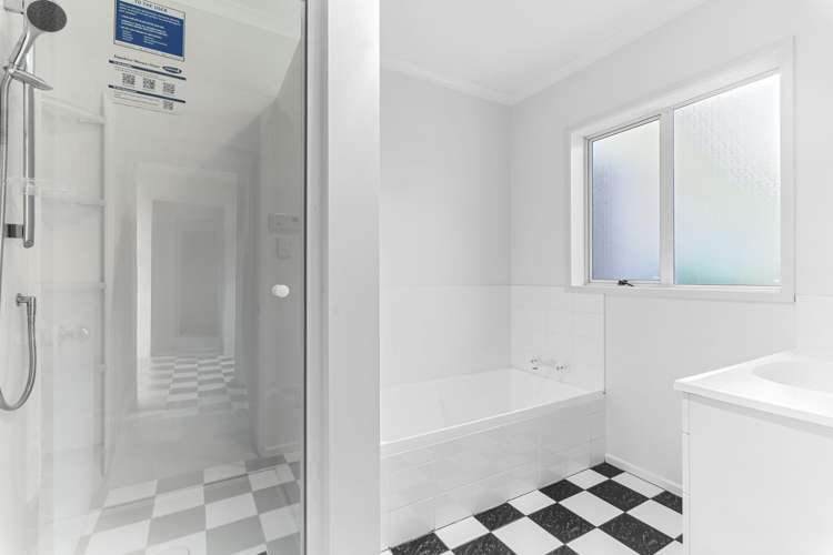 12 Davies Road Hurdon_17