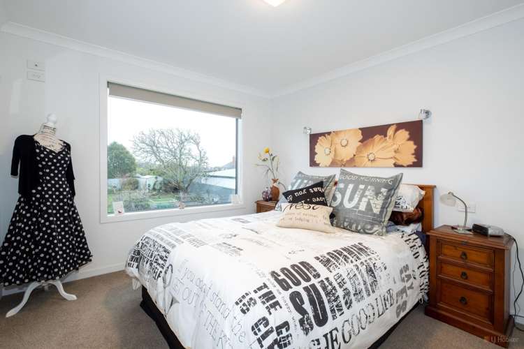 10 Climie Terrace Waimataitai_21