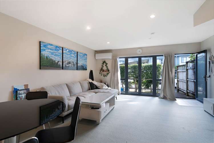 18/8 Soljak Place Mt Albert_6