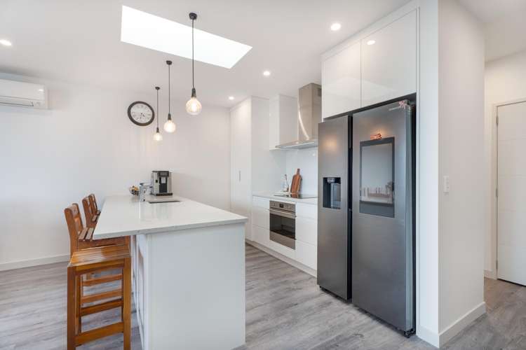 63b Whitford Brown Avenue Papakowhai_14