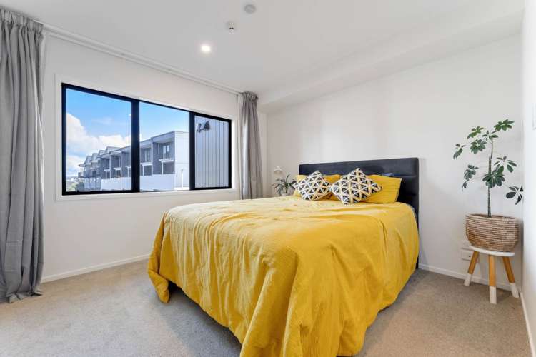 70 Rangihina Road Hobsonville_13