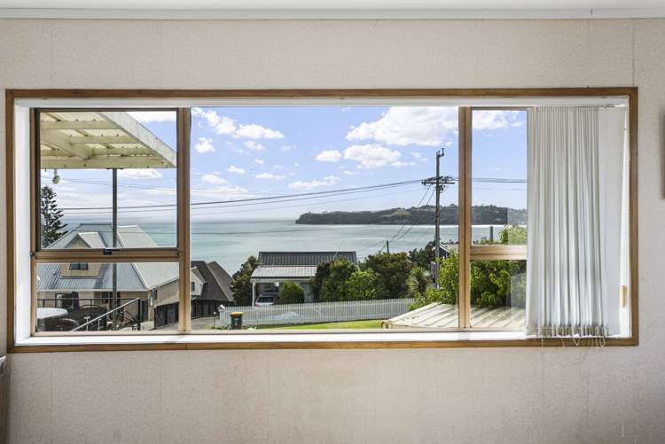 2 Melandra Road Stanmore Bay_14