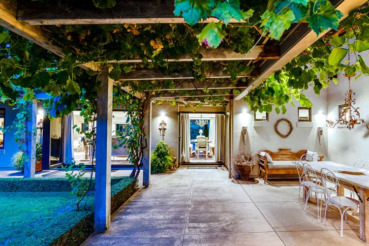 99 Kent Terrace Taradale_9