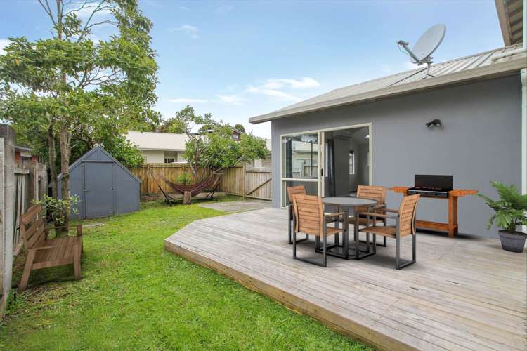 3/372 Whangaparaoa Road Stanmore Bay_2