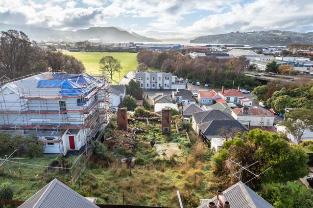 Harbour Views this close to the City Centre!