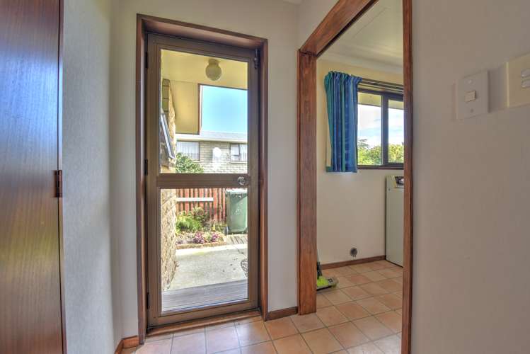 1 Back Street Tapanui_12