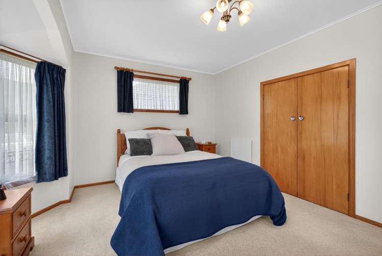 92 Peel Place Wainuiomata_10