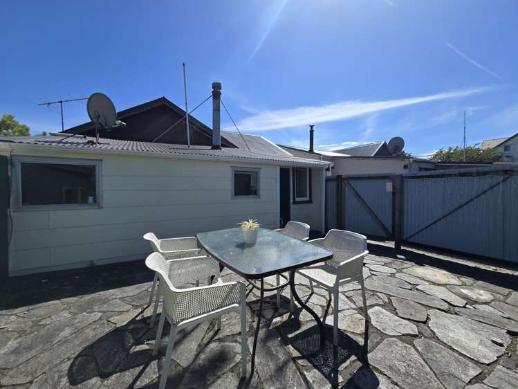 78 Bealey Street Hokitika_16