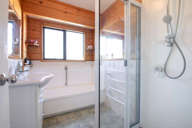 5 Ted Harpur Place Onekawa_8