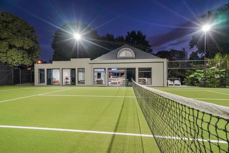 939 River Road Queenwood_31