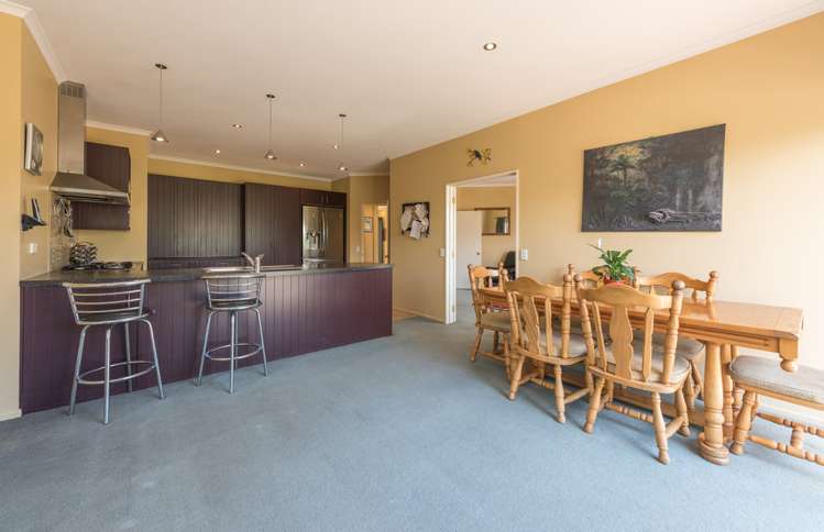 6 Antoine Grove Richmond_21