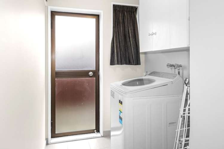 58 Cowes Street Avondale_10