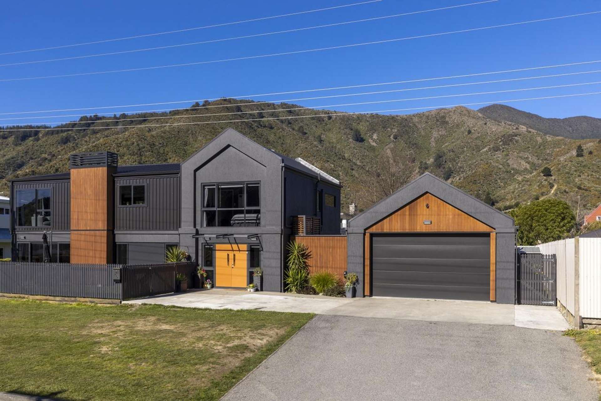 15 Beach Road Waikawa_0