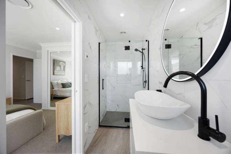 31 George Town Drive Beachlands_28