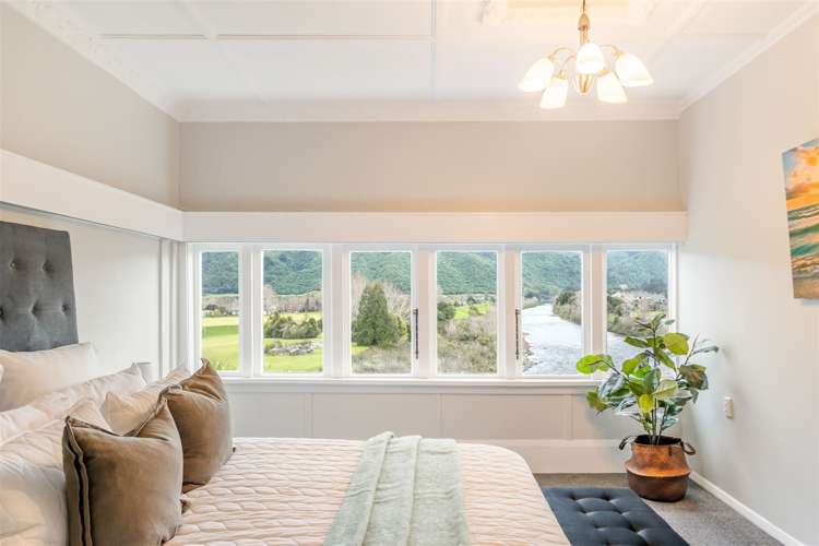 1185 Fergusson Drive Clouston Park_17