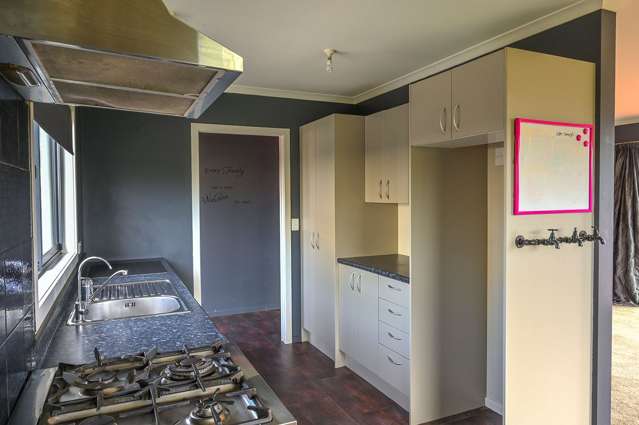 24 Christchurch Street Kaitangata_4