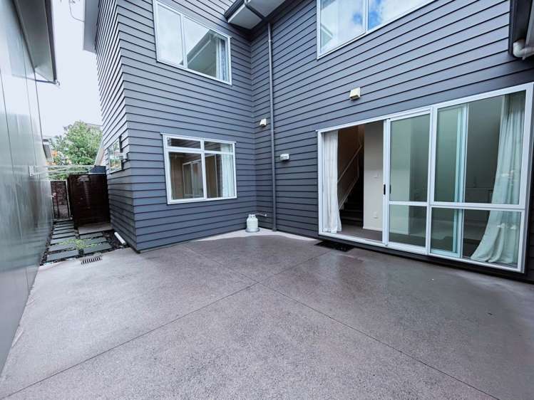 65 Buckley Avenue Hobsonville_5