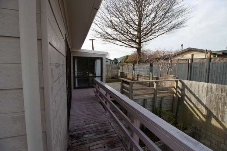 1/20 Karamu Street Taupo_10