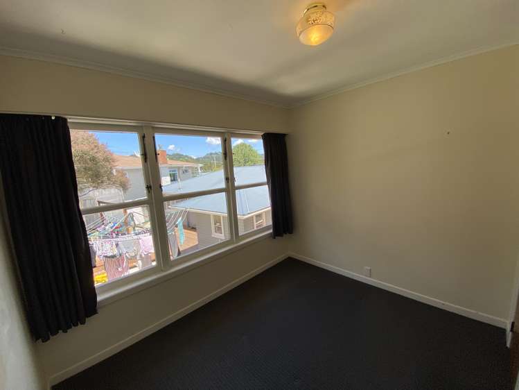 25 Highland Avenue Titirangi_7