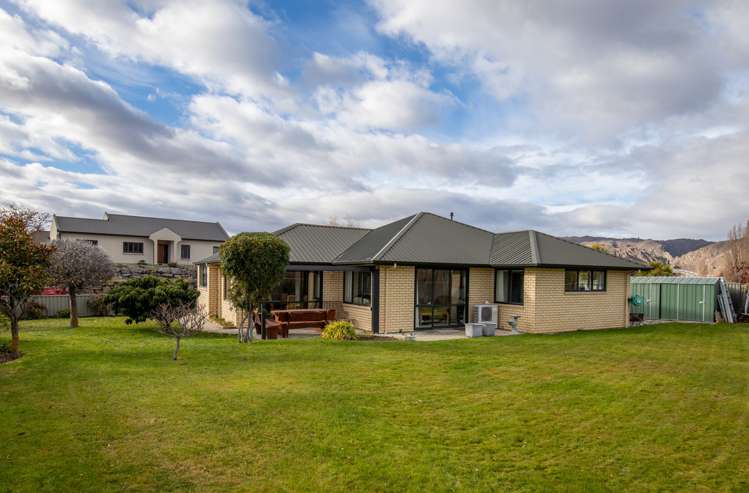 11 Walnut Grove Alexandra_17