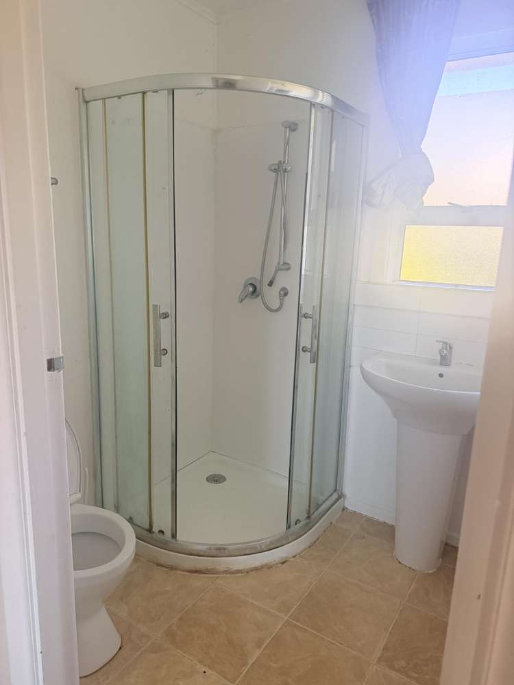 137 Methuen Road New Windsor_16