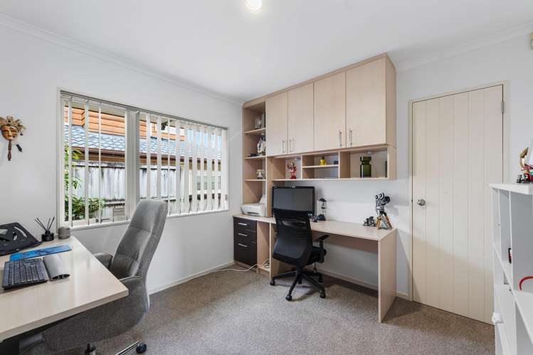 16 Fernloche Place Flat Bush_26