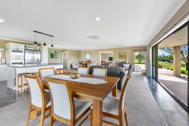 30 Lake Road Ohaupo_12