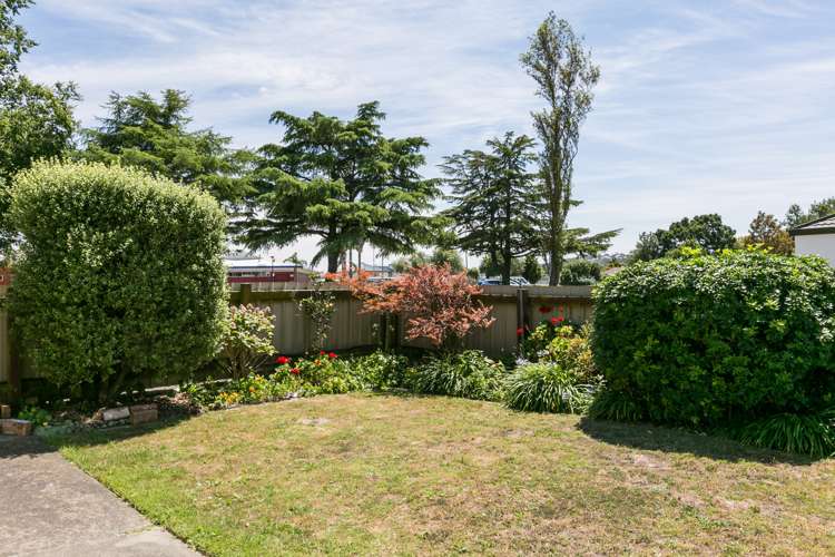 17a Menin Road Onekawa_10