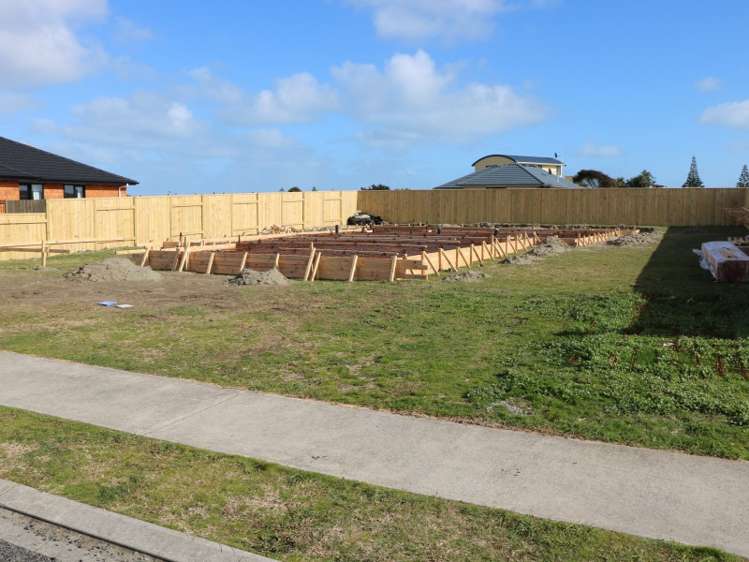 9 Forbes Road Foxton Beach_11