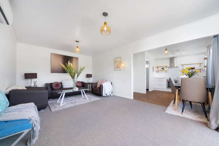 2/15 Alpha Street Papakura_0