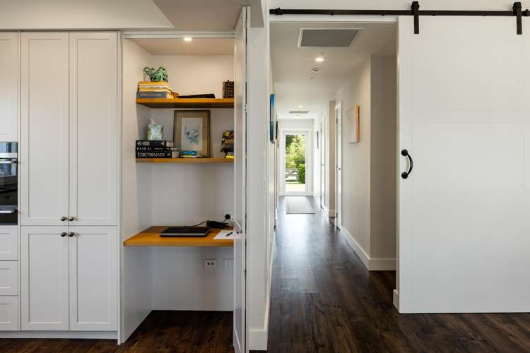 45 Alan Livingston Drive Cambridge_27