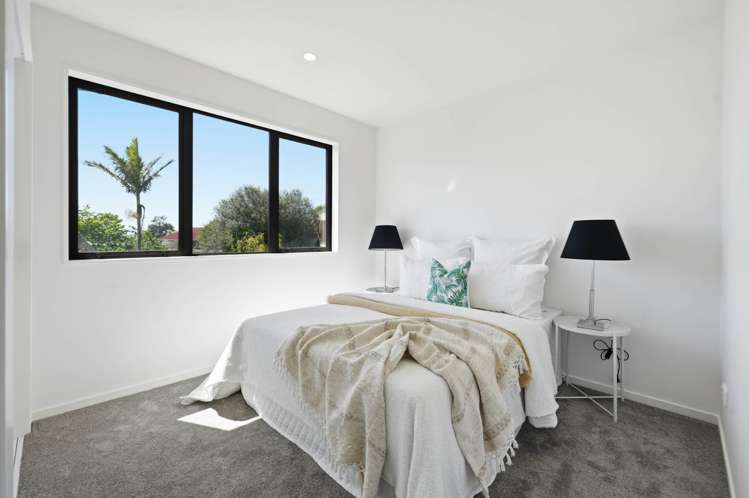 14D Eastglen Road Glen Eden_9