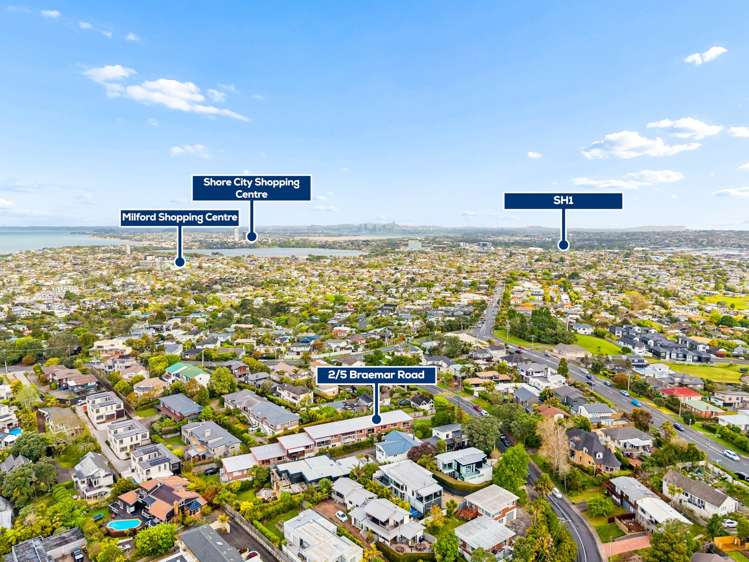 2/5 Braemar Road Castor Bay_11