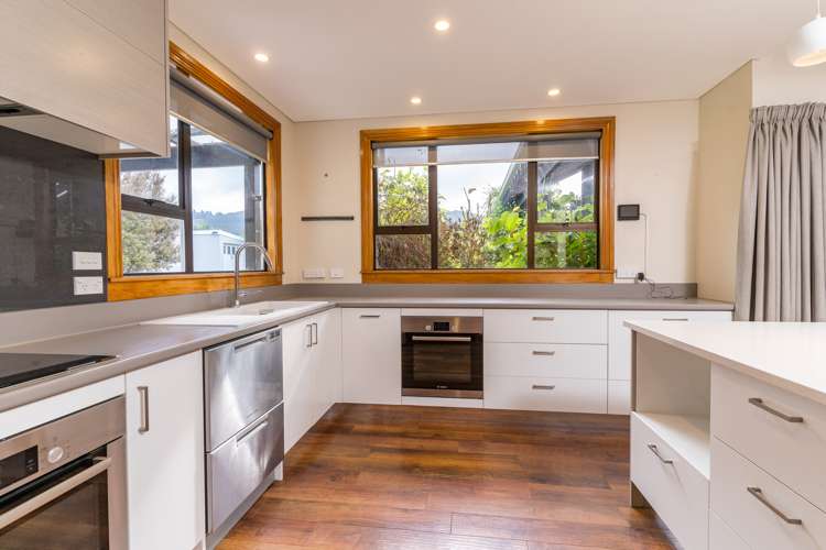 17 Dunedin-Waitati Road Dalmore_33