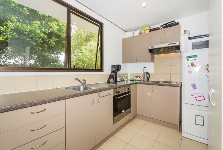 2/63 Hindmarsh Street Henderson_7