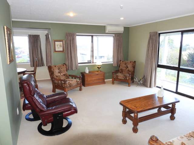 302 Marshall Crescent Thames_1