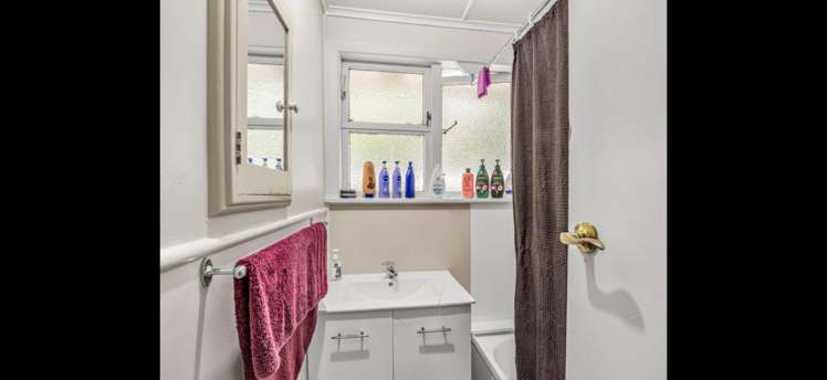 10 Hartgill Crescent (On the market) 1192_5