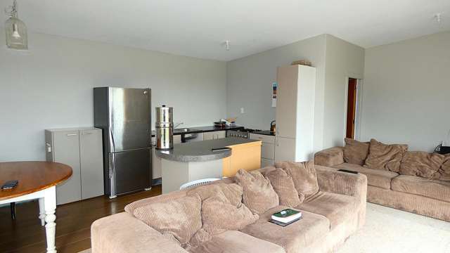 2/99 Powerhouse Road Westport_3