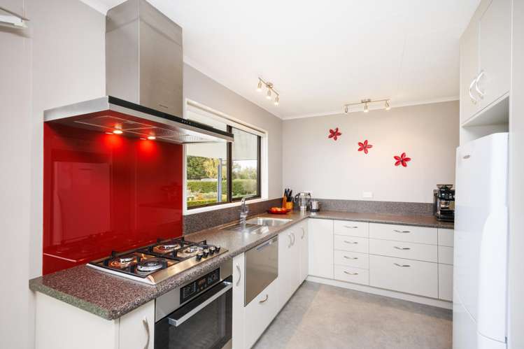 506 Kairanga Bunnythorpe Road Newbury_12
