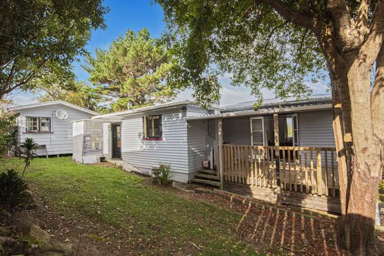 11 Lewis Street Kaiti_12