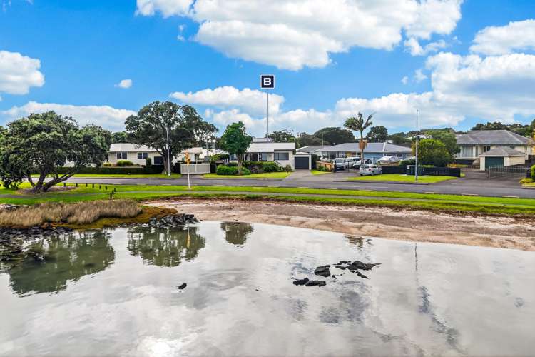 32B Kiwi Esplanade Mangere Bridge_1