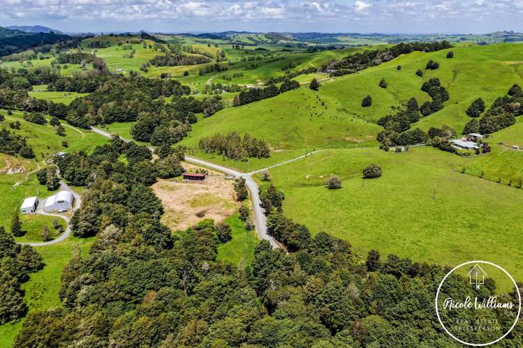 437 Paparoa Station Road Paparoa_45