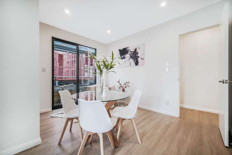 3 Uru Drive Flat Bush_9