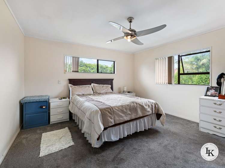 8 Carnoustie Drive Wattle Downs_11