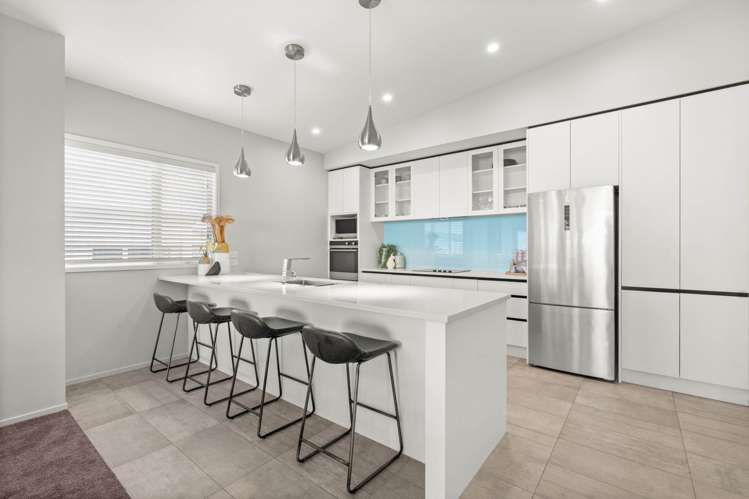 169A Marine Parade Mt Maunganui_12