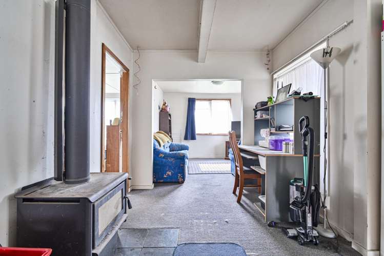 1004 Bledisloe Street Raureka_7